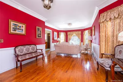 786 N Broadway, Yonkers, NY 10701 - Photo 13