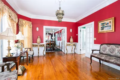 786 N Broadway, Yonkers, NY 10701 - Photo 11