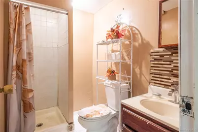 786 N Broadway, Yonkers, NY 10701 - Photo 39