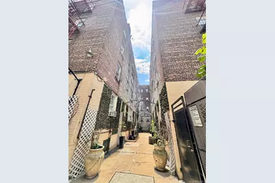 98-15 34th Ave, Corona, NY 11368 - Photo 29