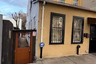 1011 Hemlock St, Brooklyn, NY 11208 - Photo 15