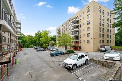 25 Stewart Place #514, Mount Kisco, NY 10549 - Photo 15