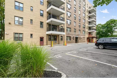 25 Stewart Place #514, Mount Kisco, NY 10549 - Photo 31