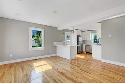 74 Delaware Road, Yonkers, NY 10710 - Photo 3