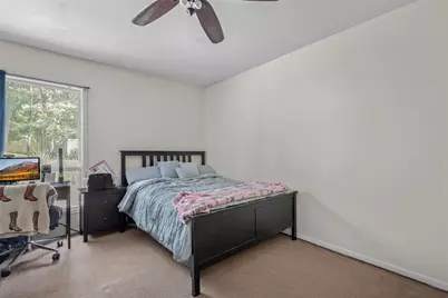 10 Hunter Avenue, Miller Place, NY 11764 - Photo 15