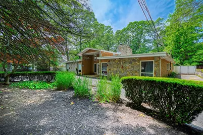 10 Hunter Avenue, Miller Place, NY 11764 - Photo 37