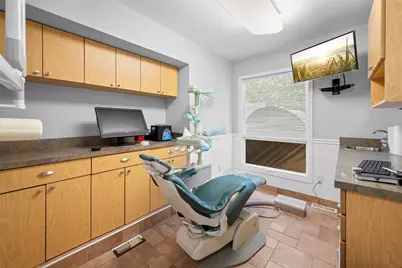 10 Hunter Avenue, Miller Place, NY 11764 - Photo 27