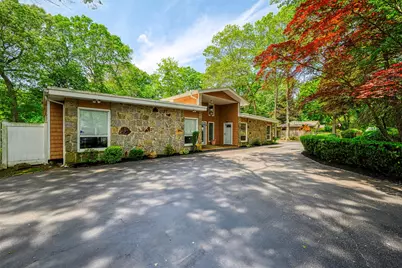 10 Hunter Avenue, Miller Place, NY 11764 - Photo 39