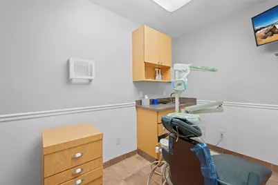 10 Hunter Avenue, Miller Place, NY 11764 - Photo 29