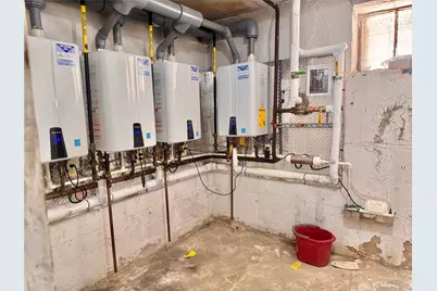 98-15 34th Ave, Corona, NY 11368 - Photo 25