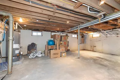 65 Oak Ridge Lane, Albertson, NY 11507 - Photo 25