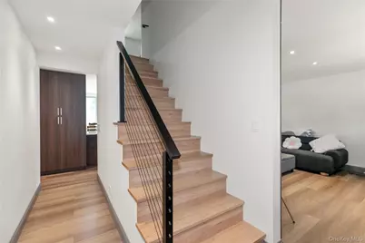 65 Oak Ridge Lane, Albertson, NY 11507 - Photo 15