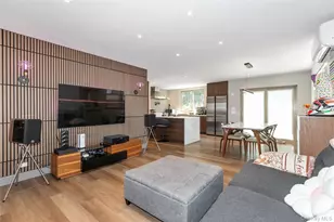 65 Oak Ridge Ln, Albertson, NY 11507 - Photo 3