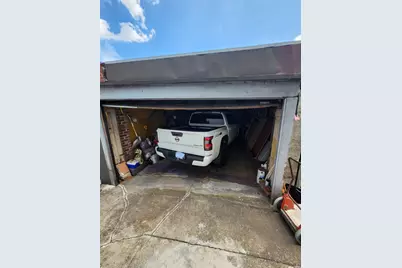 317 E 49th Street, Brooklyn, NY 11203 - Photo 13