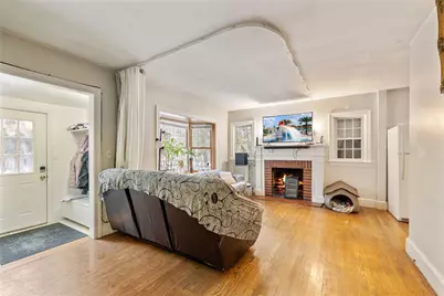 228 Saddle River Road, Airmont, NY 10952 - Photo 7