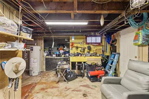 228 Saddle River Rd, Airmont, NY 10952 - Photo 25