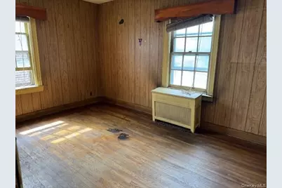 16-12 149th Street, Whitestone, NY 11357 - Photo 11