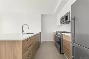 40 Pinehurst Ave, New York, NY 10033 - Photo 3