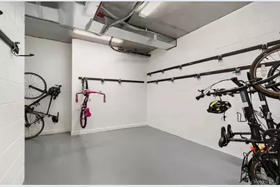 40 Pinehurst Avenue #2A, New York, NY 10033 - Photo 15