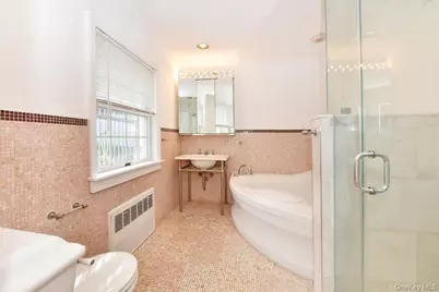 8601 Marengo Street, Hollis, NY 11423 - Photo 21