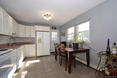 47 Midway Street, Patchogue, NY 11772 - Photo 11