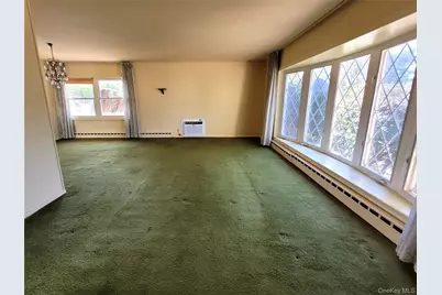 1474 Stephen Marc Lane, East Meadow, NY 11554 - Photo 3