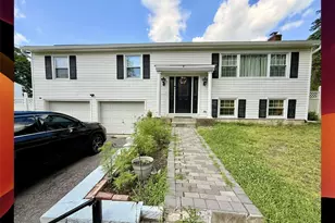 18 Park Hill Dr, New Windsor, NY 12553 - Photo 3