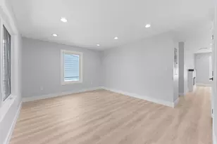 39 Stirrup Ln, Levittown, NY 11756 - Photo 21