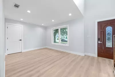 39 Stirrup Lane, Levittown, NY 11756 - Photo 7