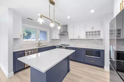 39 Stirrup Lane, Levittown, NY 11756 - Photo 11