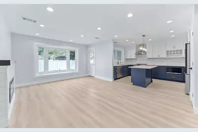 39 Stirrup Lane, Levittown, NY 11756 - Photo 13