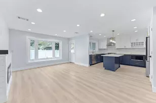 39 Stirrup Ln, Levittown, NY 11756 - Photo 13