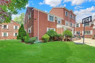 254-07 74th Ave, Glen Oaks, NY 11004 - Photo 3