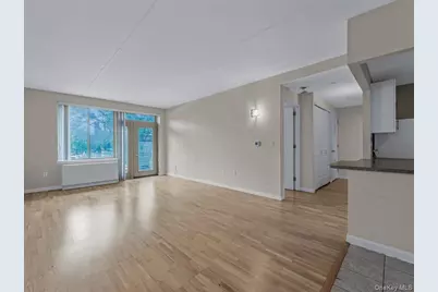 715 Fox Street #4G, Bronx, NY 10455 - Photo 5