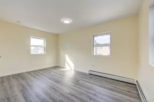 105-51 Remington St, Jamaica, NY 11435 - Photo 37