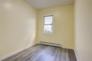 105-51 Remington St, Jamaica, NY 11435 - Photo 11