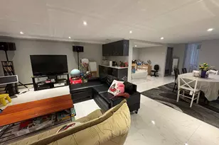 164-22 73rd Ave, Fresh Meadows, NY 11366 - Photo 17