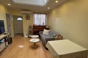 164-22 73rd Ave, Fresh Meadows, NY 11366 - Photo 5