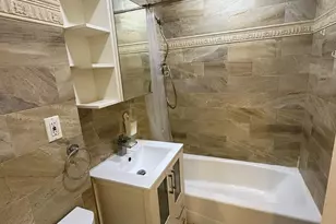 164-22 73rd Ave, Fresh Meadows, NY 11366 - Photo 11