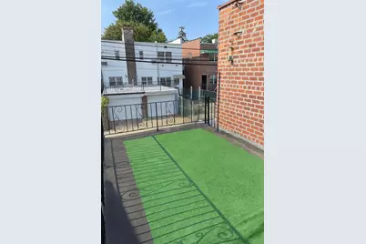 164-22 73rd Ave, Fresh Meadows, NY 11366 - Photo 29