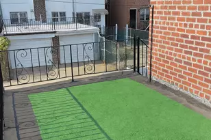 164-22 73rd Ave, Fresh Meadows, NY 11366 - Photo 29