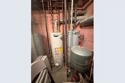 164-22 73rd Ave, Fresh Meadows, NY 11366 - Photo 31