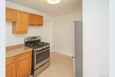 65 N Clinton, Poughkeepsie, NY 12601 - Photo 9