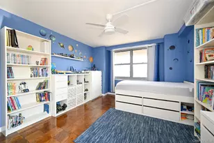 6120 Grand Central Pkwy, Forest Hills, NY 11375 - Photo 23