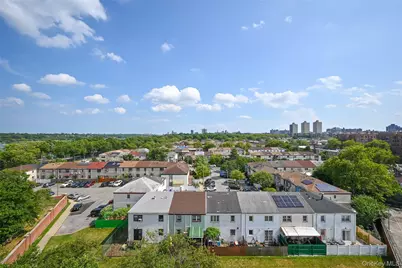 61-20 Grand Central Parkway #B 803, Forest Hills, NY 11375 - Photo 17