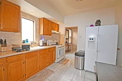 7823 85th Street, Glendale, NY 11385 - Photo 9