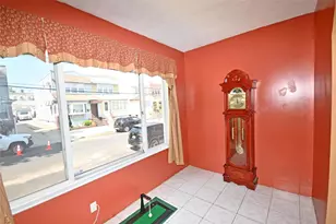 78-23 85th St, Glendale, NY 11385 - Photo 15