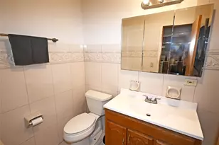 78-23 85th St, Glendale, NY 11385 - Photo 25