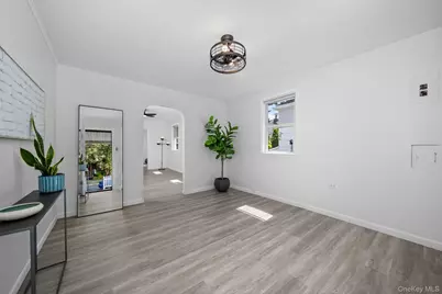 32 Tier Street, Bronx, NY 10464 - Photo 5