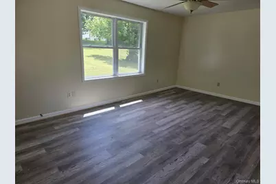 105-107 E Cold Spring Road, Monticello, NY 12701 - Photo 17